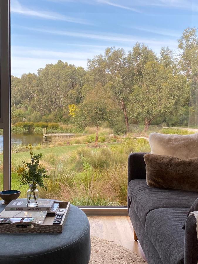 إينفيرلوك Messmates Luxury Eco Suites المظهر الخارجي الصورة