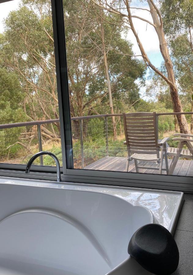 إينفيرلوك Messmates Luxury Eco Suites المظهر الخارجي الصورة